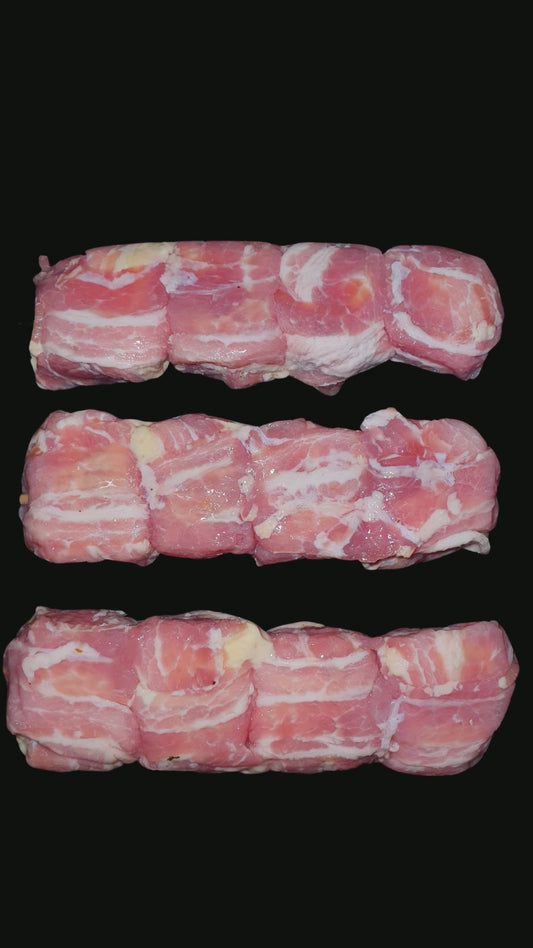 HALLOUMI AND BACON SOSATIE