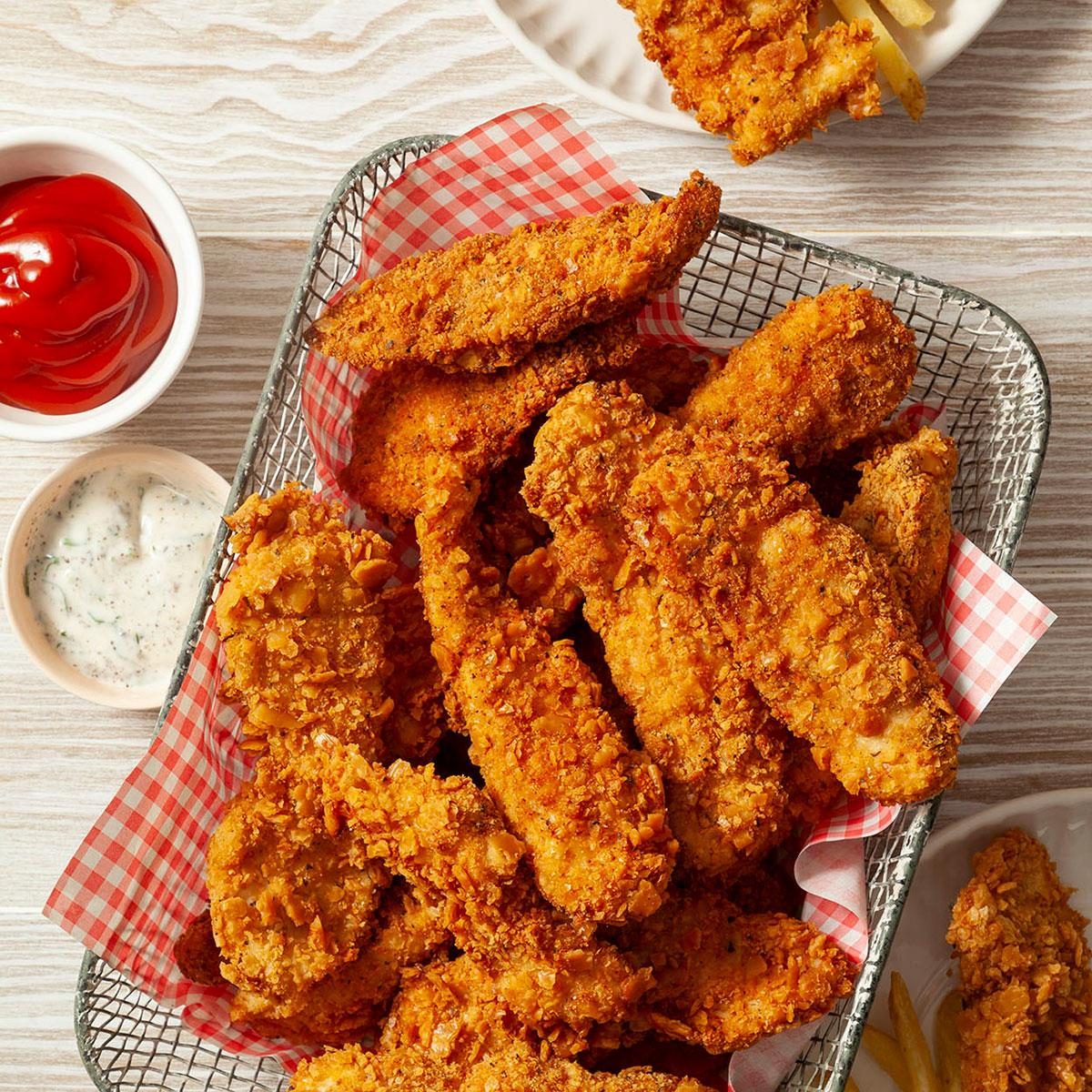 CHICKEN CRISPY STRIPS